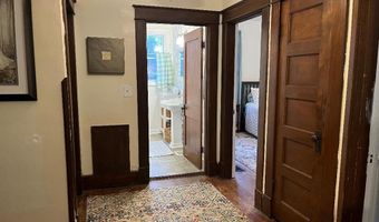 614 E 16th St, Alton, IL 62002