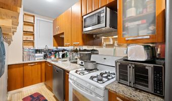 313 AVENUE C 4, Bayonne, NJ 07002