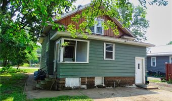 2412 5th St, Eau Claire, WI 54703