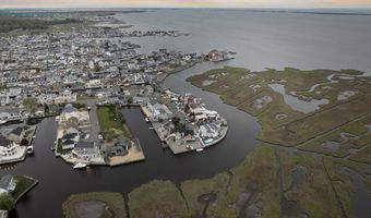 267 Cypress Dr, Bayville, NJ 08721