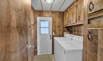 96 Pheasant Ln, Oceanside, CA 92057