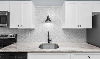 696 SOUTHERN HILLS Dr E-5A, Arnold, MD 21012