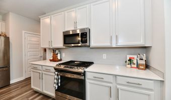 3872 New Battle Ln, Bargersville, IN 46106