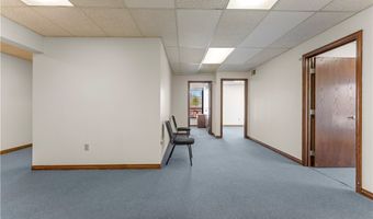 600 Commerce Dr, Coraopolis, PA 15108