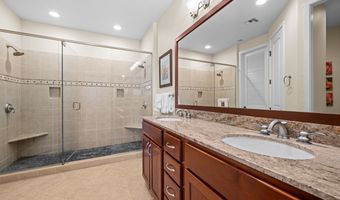 68-1122 NA ALA HELE Rd F4, Kamuela, HI 96743