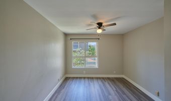 56 Kunihi Ln 323, Kahului, HI 96732