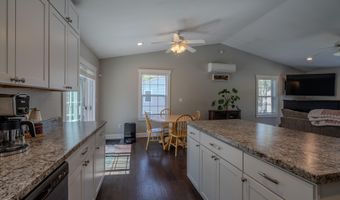 13 Benjamins Way, Bangor, ME 04401