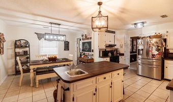 1009 Douglas Dr, Bainbridge, GA 39819