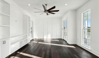 2221 BENJAMIN St, Arabi, LA 70032