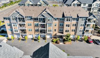 17181 SW SNOWDALE St 105, Beaverton, OR 97007
