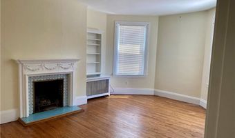 96 Rhode Island Ave 3, Newport, RI 02840