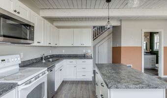 21625 BUTTEVILLE Rd, Aurora, OR 97002