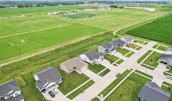 1819 8th Ave SE, Altoona, IA 50009