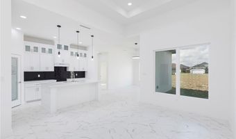 915 Pecan St, Alton, TX 78573