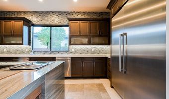 94 Glade Hollow Dr, Las Vegas, NV 89135