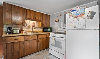 249 Palm St, Bangor, ME 04401