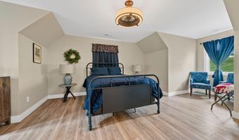 608 Eagle Point Dr, Austin, KY 42127