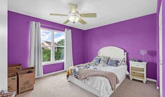 1470 Boulder Bluff Ln, Algonquin, IL 60102
