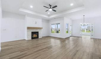 2021 Approach Dr, Auburn, IN 46706