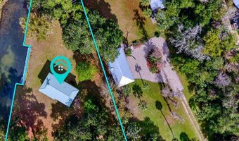 5 Big Oaks Dr, Apalachicola, FL 32320