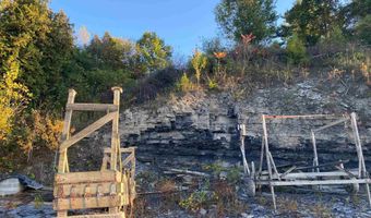 78 Way Lane Ext, Bridport, VT 05734