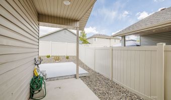 3838 Autumn Colors Dr, Elko, NV 89801