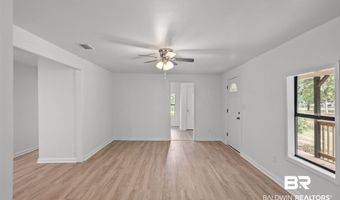 15616 Dogwood Rd, Bay Minette, AL 36507