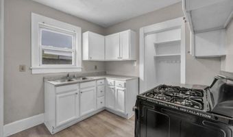 620 Hedden Ave, Akron, OH 44311