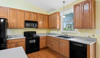 376 Dusseldorf Dr, Perry, OH 45118
