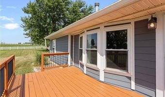 15038 Fairmount Rd, Basehor, KS 66007