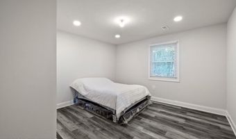 11 Potomac Ln, Albrightsville, PA 18210