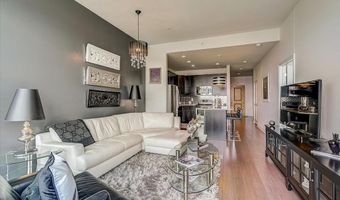 901 N PENN St F1202, Philadelphia, PA 19123