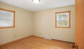 1106 NE 11th Ave, Aberdeen, SD 57401