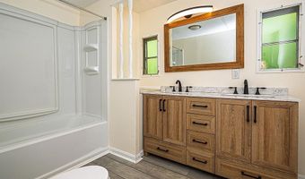 11 Gray Rd, Barnstead, NH 03225