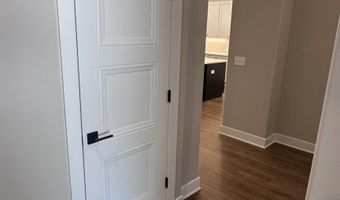 820 E Park Pl, Andover, KS 67002