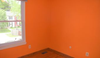 3393 Burbank Dr, Ann Arbor, MI 48105