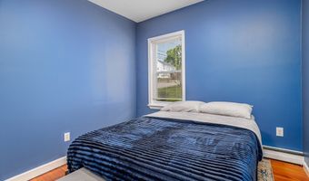 15 Central St, Ashburnham, MA 01430
