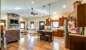 16159 Salem Church St NE, Alliance, OH 44601