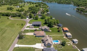 934 Lake Viking Ter, Altamont, MO 64620