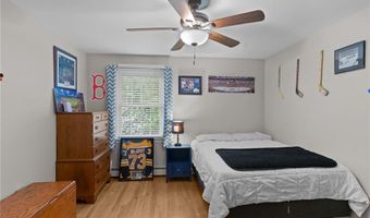 2594 Division Rd, East Greenwich, RI 02818