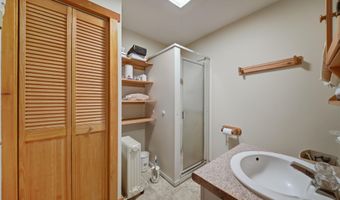 6-8 Field Dr, Ashland, NH 03217