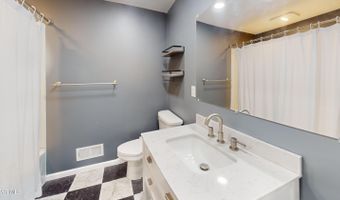 909 Broadway, Altoona, PA 16601