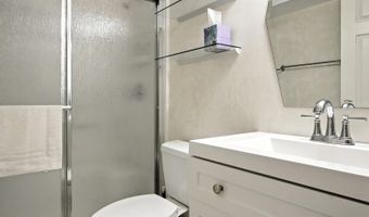 2965 Talaga Dr, Algonquin, IL 60102