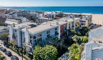 20 Ironsides St 12, Marina Del Rey, CA 90292