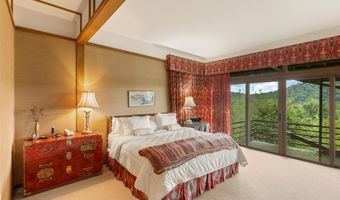 148 Mountain Ash Ln, Highlands, NC 28741