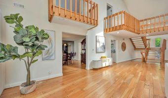 7708 Creekwood Ln, Amberley, OH 45237