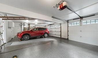 25733 River Dr, Franklin, MI 48025