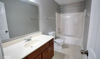 3273 Glenwillow Ct, Bargersville, IN 46106