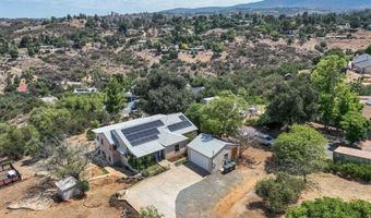 950 S Grade Rd, Alpine, CA 91901