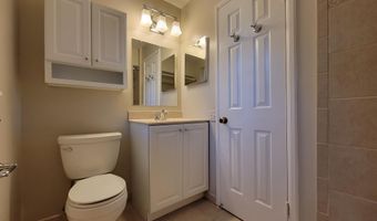 4903 30TH St S B2, Arlington, VA 22206